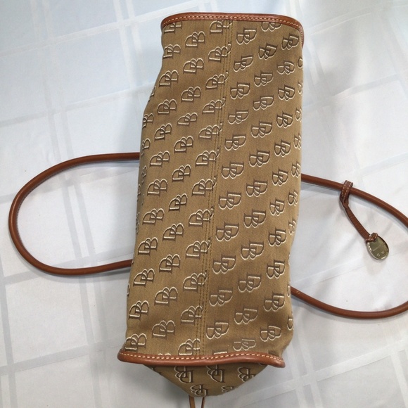 Dooney & Bourke Monogram Weekender Tote - Picture 11 of 16